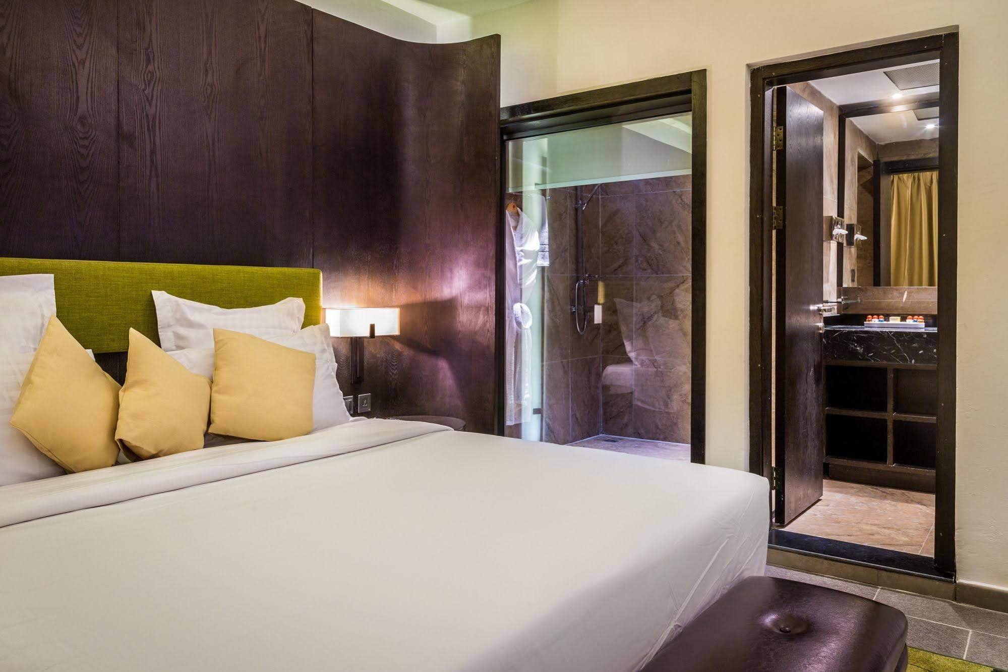 Azalai Hotel ヌアクショット エクステリア 写真