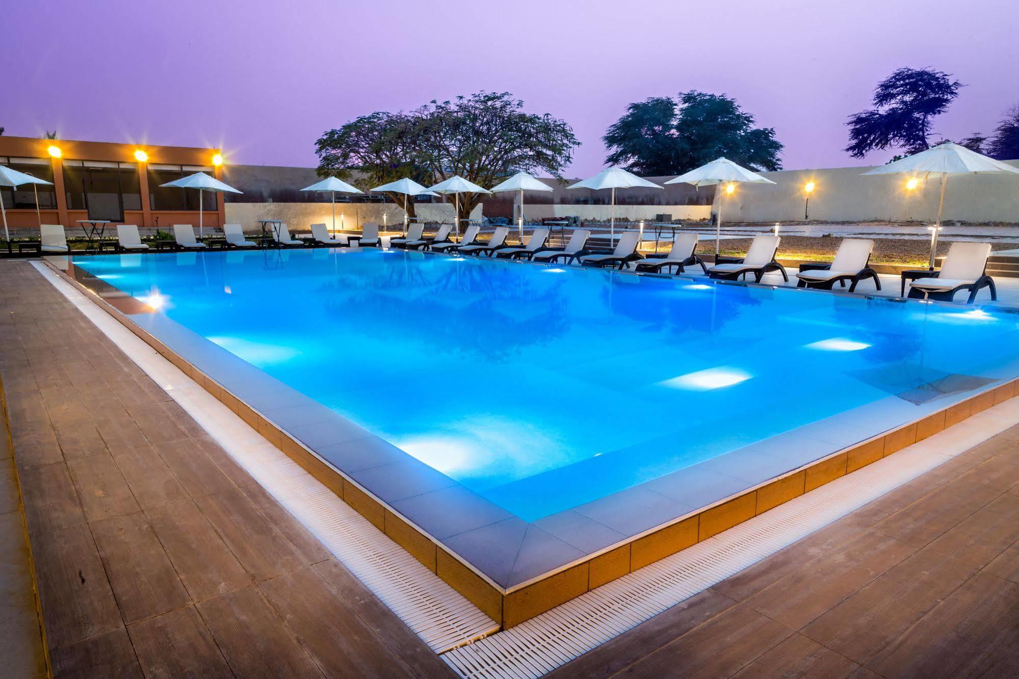 Azalai Hotel ヌアクショット エクステリア 写真