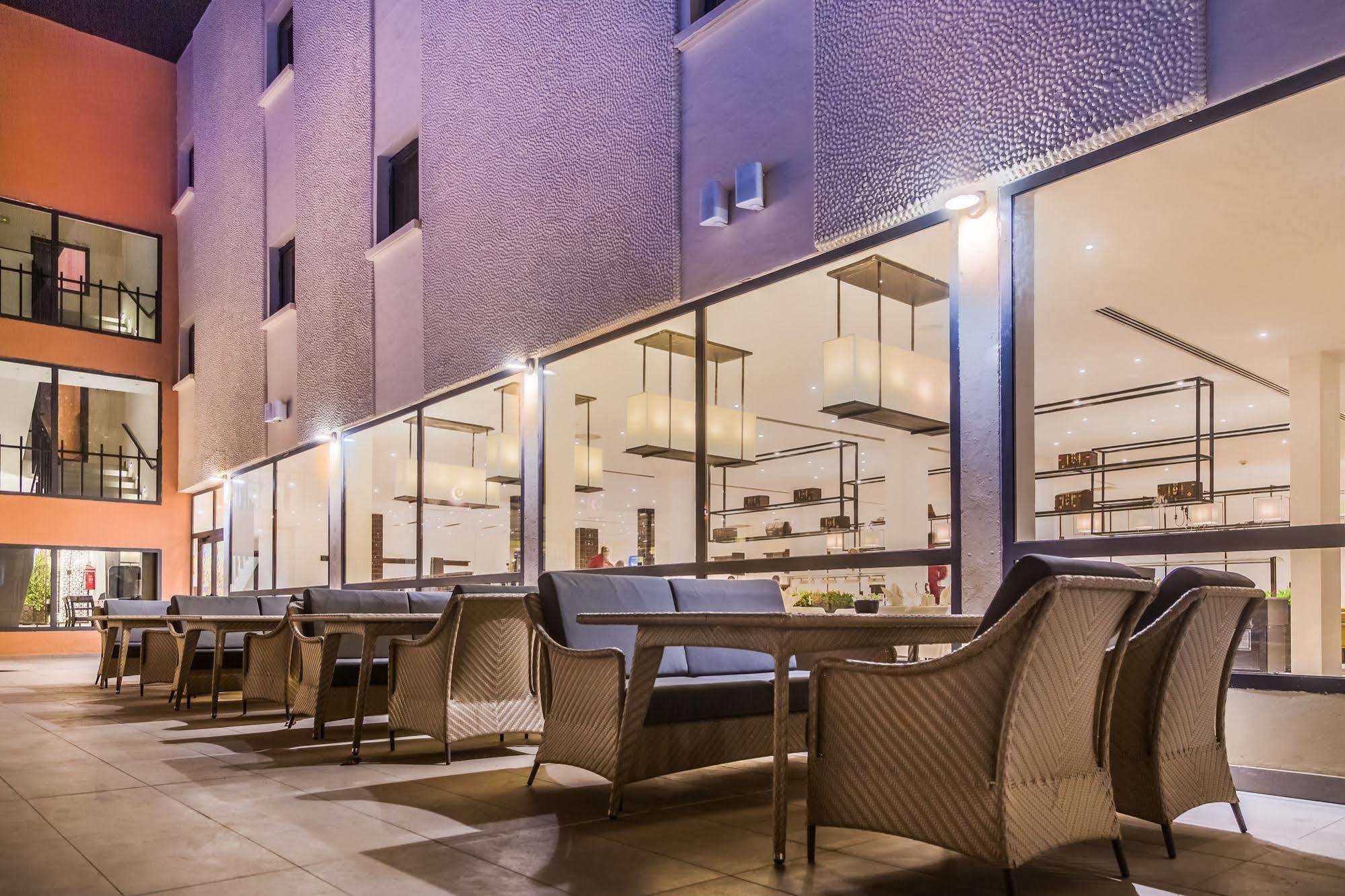 Azalai Hotel ヌアクショット エクステリア 写真